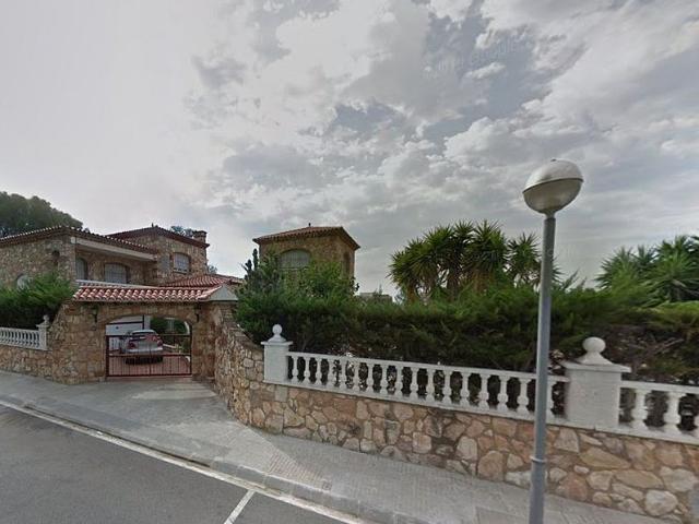 Chalet en venta en calle Llevant, Vandellòs i l'Hospitalet de l'Infant, de 248 m² 4 habitaciones por 630.000