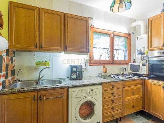 Chalet en venta en calle Lloret, Pineda de Mar, de 140 m² 2 habitaciones por 289.000