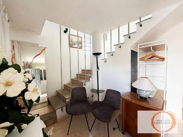 Chalet en venta en calle Morera, Caldes de Malavella, de 167 m² 4 habitaciones por 343.000