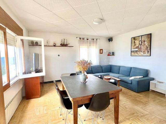 Chalet en venta en calle Major, Argençola, de 590 m² 11 habitaciones por 320.000