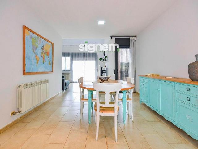 Chalet en venta en calle Major, Sant Salvador de Guardiola, de 140 m² 4 habitaciones por 479.000