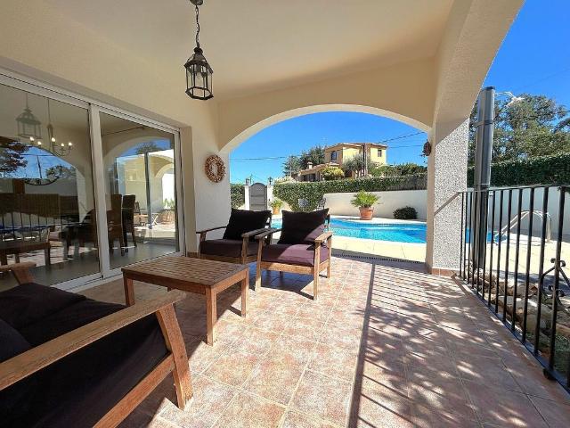 Chalet en venta en calle Mas Santet, Calonge, de 153 m² 3 habitaciones por 485.000
