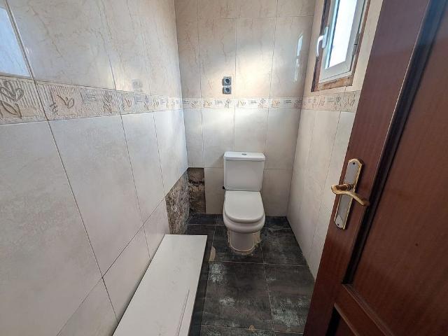 Chalet en venta en calle S Josep, Bellvei, de 130 m² 4 habitaciones por 218.000