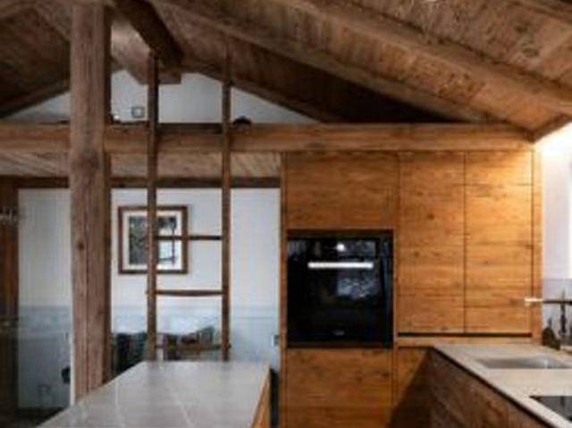 Chalet en venta en calle Sescalaisil, Alt Àneu, de 260 m² 4 habitaciones por 120.000