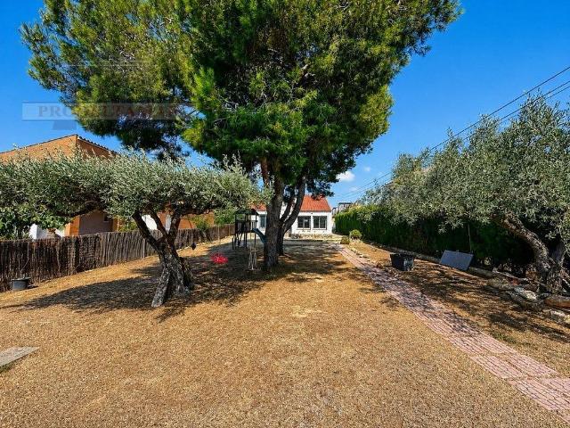 Chalet en venta en calle Ponent, Ampolla, l´, de 80 m² 3 habitaciones por 268.000