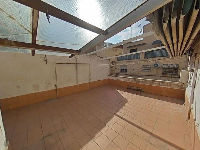 Chalet en venta en calle Pont, Canovelles, de 58 m² 3 habitaciones por 90.000