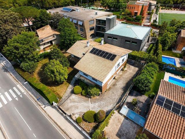 Chalet en venta en calle Palau de, Fornells de la Selva, de 280 m² 4 habitaciones por 750.000