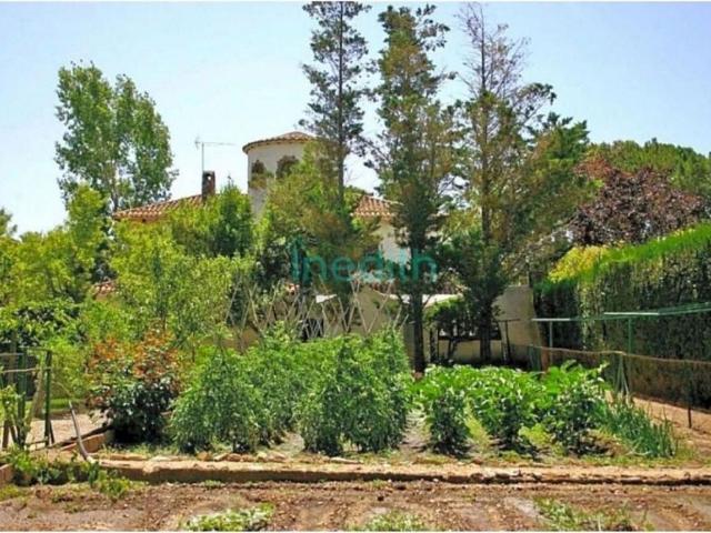 Chalet en venta en calle Plana D'en Berga, Valls, de 394 m² 4 habitaciones por 520.000