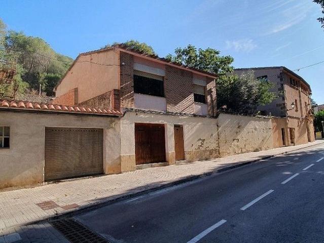 Chalet en venta en calle Raval, Piera, de 149 m² 4 habitaciones por 167.000
