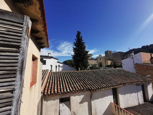 Chalet en venta en calle Rector, Santa Maria de Martorelles, de 549 m² 9 habitaciones por 485.000