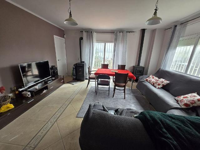Chalet en venta en calle Torre de Claramunt, Torre de Claramunt, La, de 127 m² 5 habitaciones por 299.000