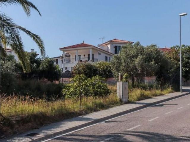 Chalet en venta en calle Tramontana, Tarragona, de 671 m² 4 habitaciones por 582.750