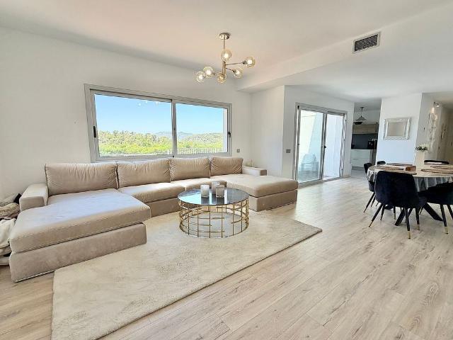 Chalet en venta en calle Turo, Sant Pere de Ribes, de 169 m² 4 habitaciones por 620.000