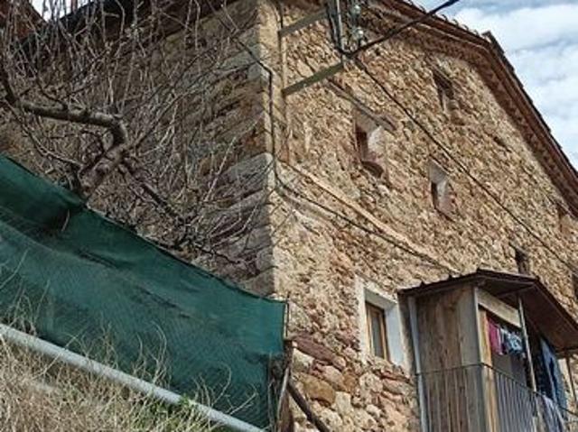 Chalet en venta en calle Unica, Vansa i Fórnols, la, de 140 m² 4 habitaciones por 135.000
