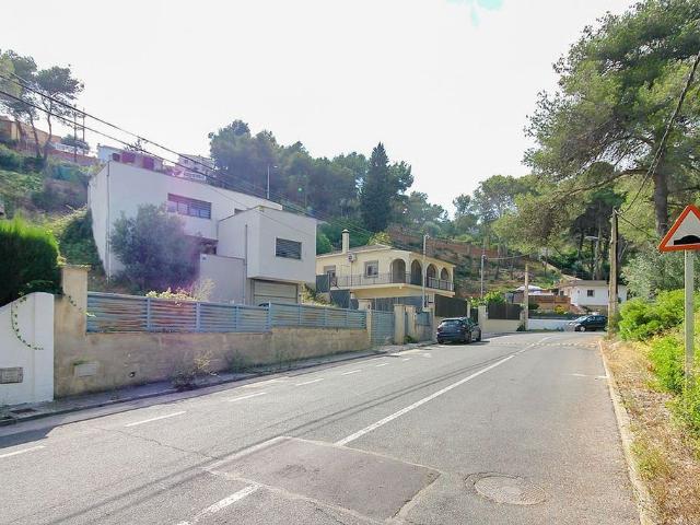 Chalet en venta en calle Velázquez, Cubelles, de 185 m² 3 habitaciones por 240.700