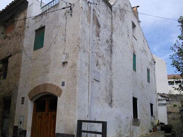 Chalet en venta en calle Verge de L'esperança, Figuerola del Camp, de 60 m² 1 habitación por 25.000