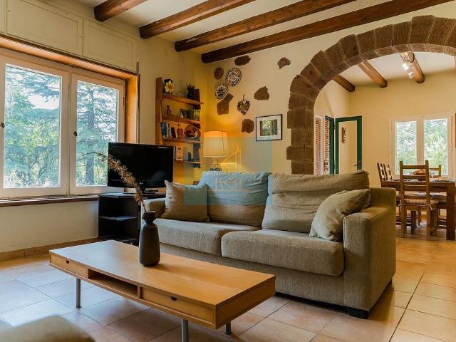 Chalet en venta en calle Vg L'abellera, Prades, de 201 m² 4 habitaciones por 480.000