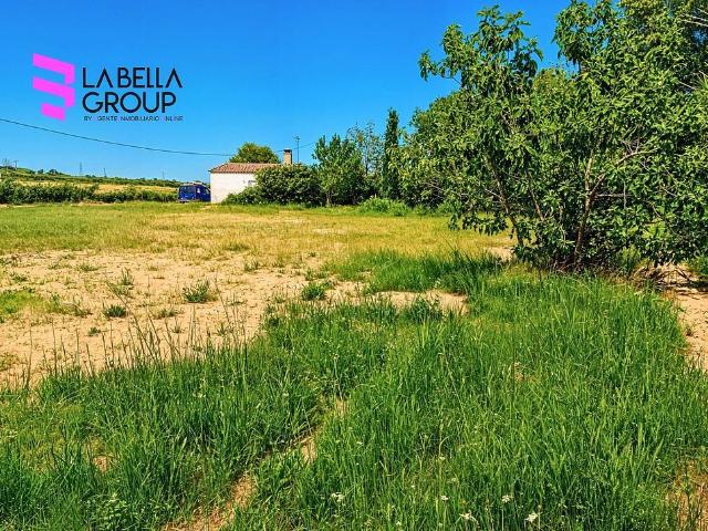 Chalet en venta en calle Vial, Vilanova de la Barca, de 32 m² 1 habitación por 99.700