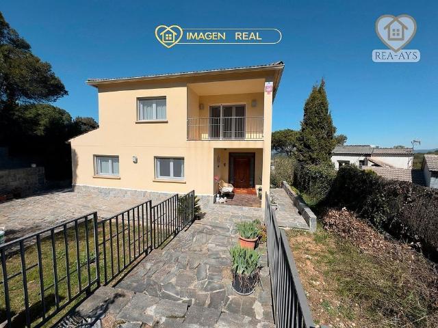 Chalet en venta en calle Vic, Mediona, de 210 m² 6 habitaciones por 360.000
