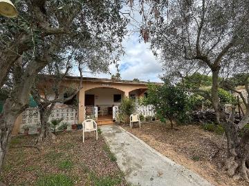 Chalet en venta en calle, Vilanova i La Geltrú, de 58 m² 2 habitaciones por 165.000