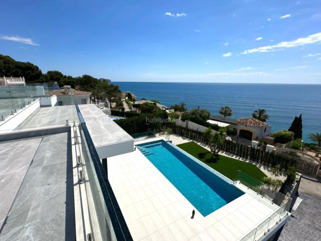Chalet en venta en Calp, La Caleta La Calalga Les Bassetes. Chalets.