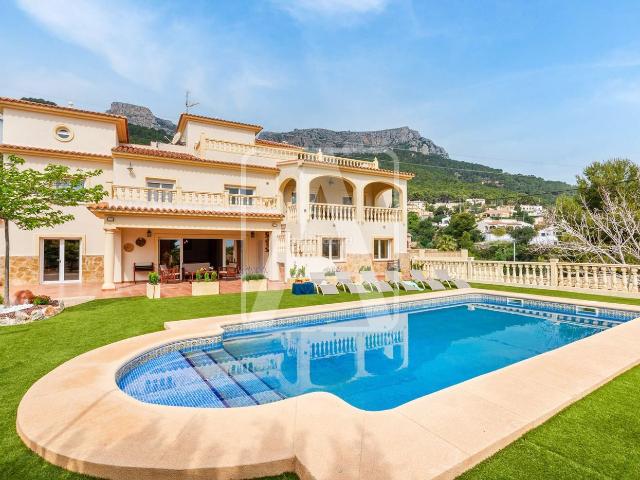 Chalet en venta en Calp, Oltamar Cucarres. Chalets.
