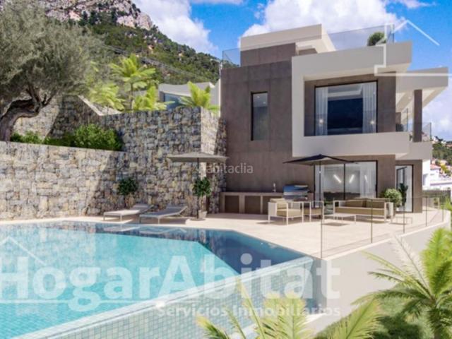 Chalet en venta en Calp, Oltamar Cucarres. IMPRESIONANTES VISITAS DE 180º HACIA AL MAR! CHALET DE LUJO CON 3 TERRAZAS, GARAJE Y PISCINA. Chalets.