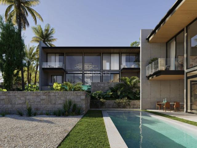Chalet en venta en Calp, Pueblo. Villa de obra nueva en Calpe, Partida La Merced con piscina. Chalets.