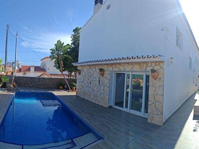 Chalet en venta en Calpe / Calp, Alicante Costa Blanca