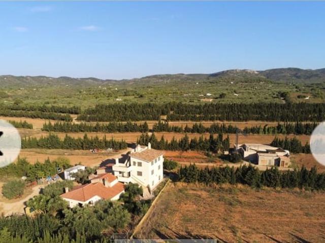 Chalet en venta en Camarles, Tarragona