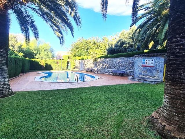 Chalet en venta en Cambrils, Regueral Prat d'en Forés Costa Dorada. Casa adosada con licencia turistica* Cambrils Bahia Regueral*. Chalets.