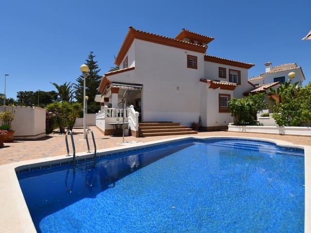Chalet en venta en Campoamor, Alicante Costa Blanca