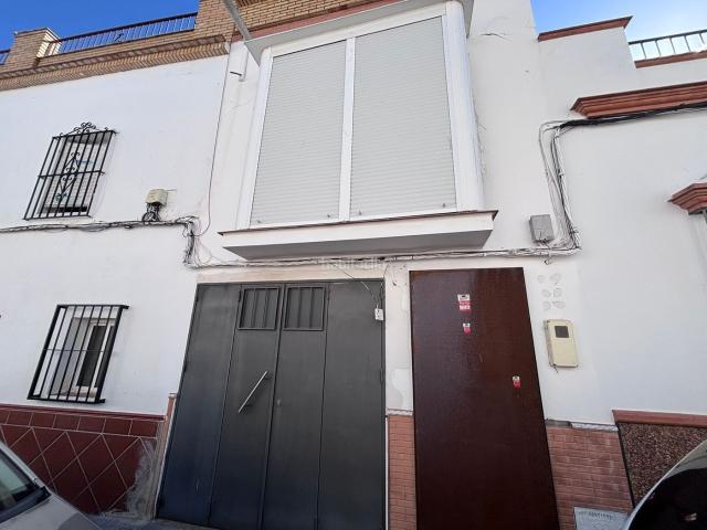 Chalet en venta en Campana La. Solvia Inmobiliaria Casa Campana La. Chalets Campana.