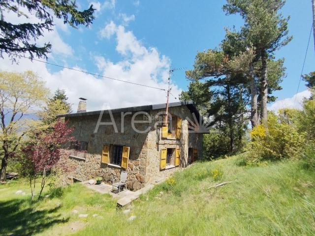 Chalet en venta en Campelles Pirineos. Xalet exclusivo con vistas panorámicas en Campelles Girona. Chalets.