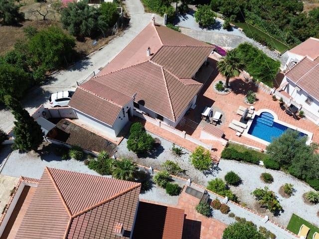 Chalet en venta en Canillas de Albaida, Málaga Costa del Sol