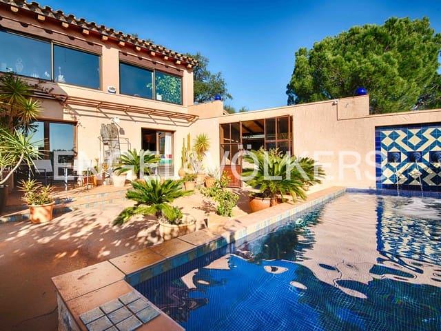 Chalet en venta en Cantallops, Girona