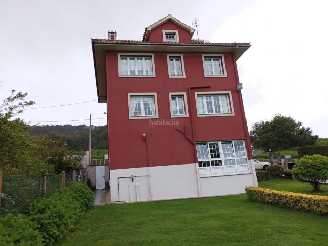 Chalet en venta en Carballo. Chalet cerca del mar. Chalets.