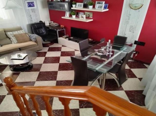 Chalet en Venta en Cardeñajimeno, Burgos