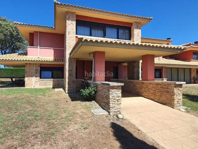 Chalet en venta en Carrascal de Barregas. EXCLUSIVIDAD Y NATURALEZA A 15 MINUTOS DE SALAMANCA. Chalets Carrascal de.