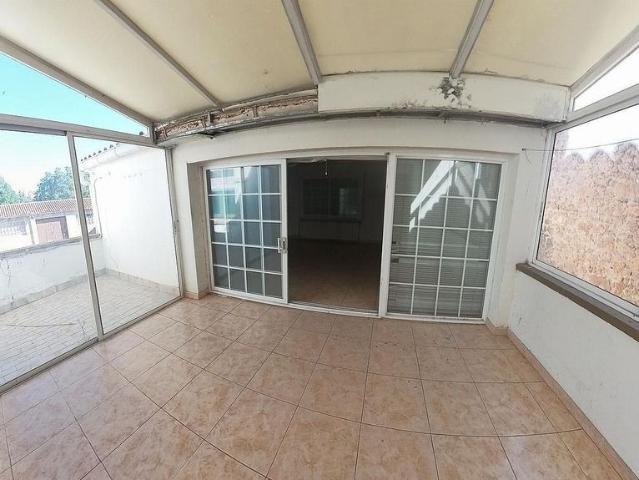 Chalet en venta en carretera Estació, Pobla de Claramunt, la, de 300 m² 4 habitaciones por 360.000