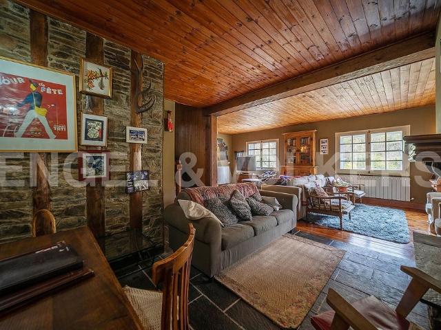 Chalet en venta en carretera Km, Bòrdes, es, de 528 m² 10 habitaciones por 795.000