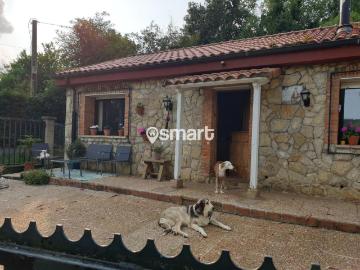 Chalet en venta en Carreño. CASA CON PARCELA EN EL VALLE, CARREÑO. Chalets.