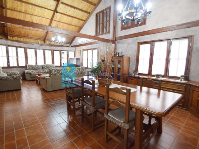 Chalet en venta en Cartagena, Perín. ESPECTACULAR CHALET CON PISCINA REF. 1142. Chalets.