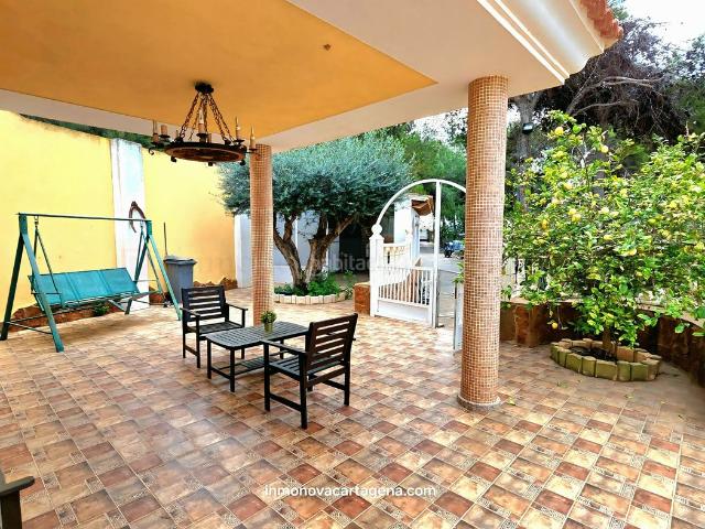 Chalet en venta en Cartagena, Santa Ana. Finca en Venta en Molino Derribao con 6.000 m² de Parcela, Piscina y Casa de Invitados A 5 Minutos de Cartagena. Chalets.