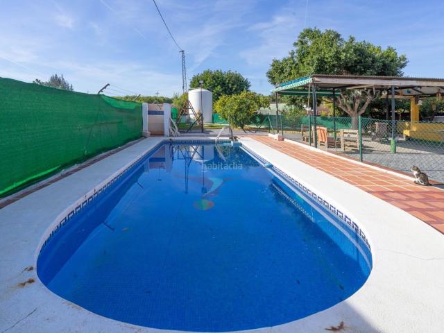 Chalet en venta en Cártama, Casalpalma Fahala. CASA DE CAMPO CON PISCINA, BARBACO Y TRASTEROS. Chalets.