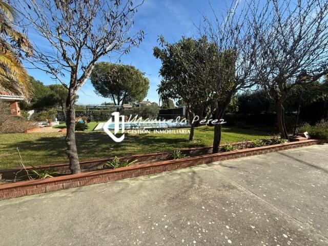 Chalet en venta en Casar de Cáceres. Chalets Casar de.