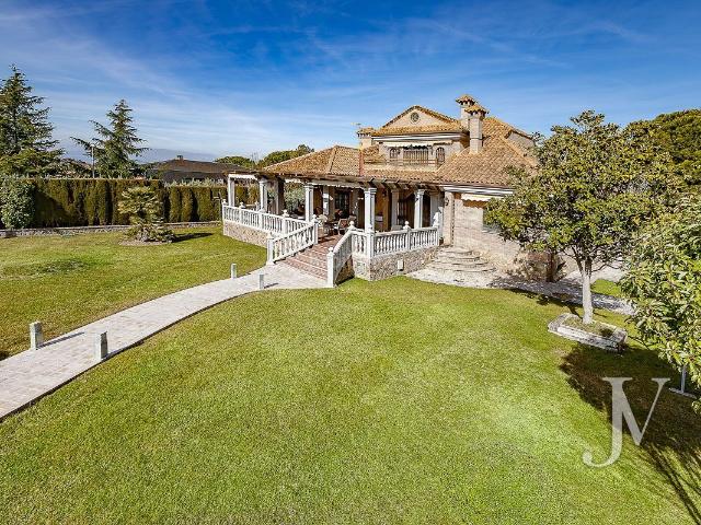 Chalet en venta en Casar El. Chalets Casar.