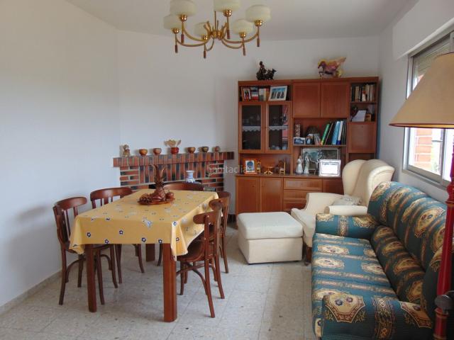 Chalet en venta en Casarrubios del Monte. Chalet Independiente en Venta en Monte Nuevo. Chalets Casarrubios del.