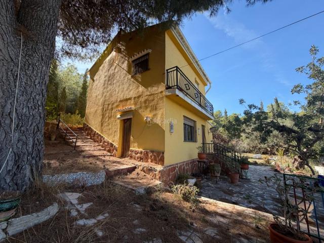 Chalet en venta en Casinos. INTERESANTE CHALET EN CASINOS. Chalets.