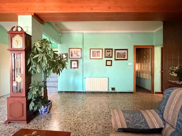 Chalet en venta en Castejón del Puente. Entrada de la población. Chalets Castejón del.